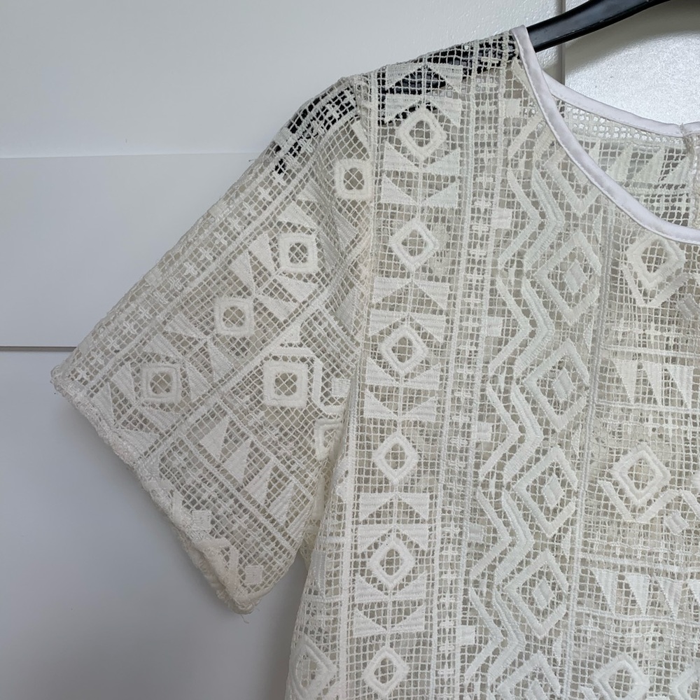 Lace Off-white Boxy Top